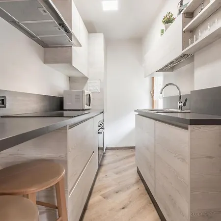 Glolo 2 Apartment San Lorenzo Dorsino